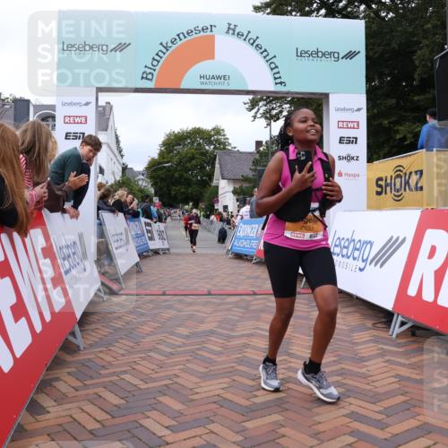 30.08.2026 - Blankeneser Heldenlauf Lena Gebhardt http://msf.ph/oto/10063597 30.08.2026 12:39:14 Ziel 2651, 2826, 4234 meine-sportfotos.de