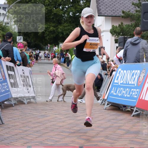 30.08.2026 - Blankeneser Heldenlauf Lena Gebhardt http://msf.ph/oto/10063642 30.08.2026 12:39:26 Ziel 2242, 2826, 4306 meine-sportfotos.de