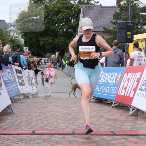 30.08.2026 - Blankeneser Heldenlauf Lena Gebhardt http://msf.ph/oto/10063646 30.08.2026 12:39:27 Ziel 2242, 4306 meine-sportfotos.de