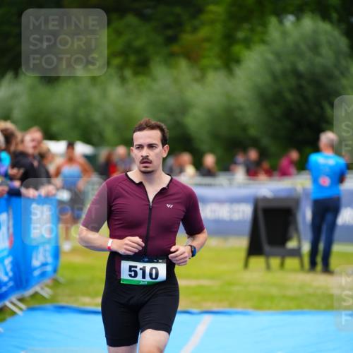 30.08.2026 - Elbe Triathlon Hamburg LAZAROV Photography http://msf.ph/oto/10063653 30.08.2026 11:57:56 Ziel 510, 1443 meine-sportfotos.de
