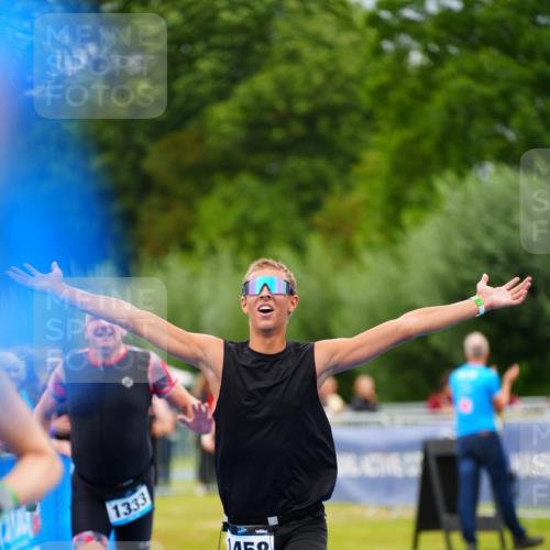 30.08.2026 - Elbe Triathlon Hamburg LAZAROV Photography http://msf.ph/oto/10063688 30.08.2026 11:58:09 Ziel 901, 962, 1181, 1333, 1458 meine-sportfotos.de