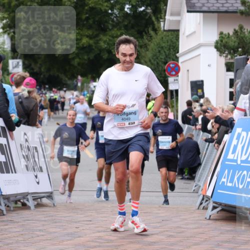 30.08.2026 - Blankeneser Heldenlauf Lena Gebhardt http://msf.ph/oto/10063701 30.08.2026 12:40:03 Ziel 4049 meine-sportfotos.de