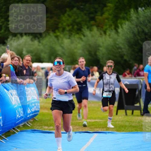 30.08.2026 - Elbe Triathlon Hamburg LAZAROV Photography http://msf.ph/oto/10063721 30.08.2026 11:58:29 Ziel 940, 1462, 1496, 1575 meine-sportfotos.de