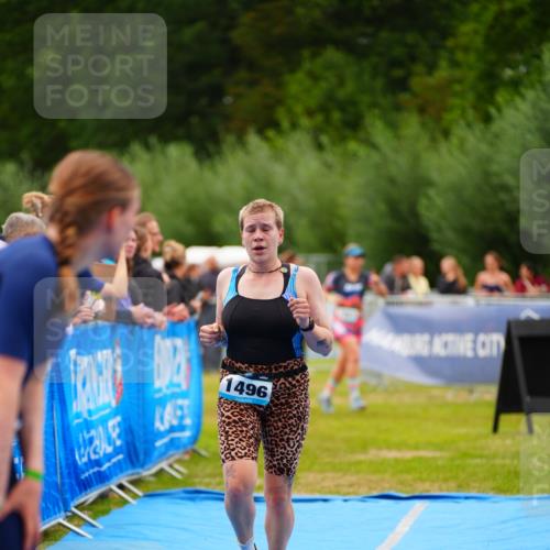 30.08.2026 - Elbe Triathlon Hamburg LAZAROV Photography http://msf.ph/oto/10063750 30.08.2026 11:58:35 Ziel 1462, 1496, 1575 meine-sportfotos.de