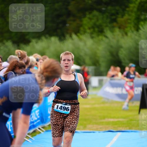 30.08.2026 - Elbe Triathlon Hamburg LAZAROV Photography http://msf.ph/oto/10063754 30.08.2026 11:58:35 Ziel 1462, 1496, 1575 meine-sportfotos.de