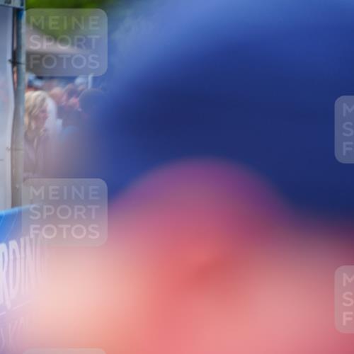 30.08.2026 - Elbe Triathlon Hamburg LAZAROV Photography http://msf.ph/oto/10063785 30.08.2026 11:58:52 Ziel 1401, 1489, 1526 meine-sportfotos.de