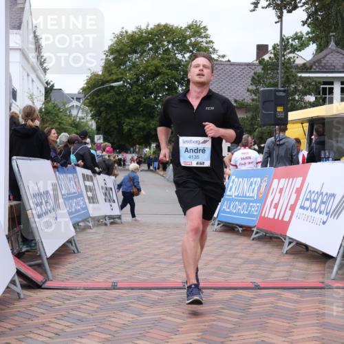 30.08.2026 - Blankeneser Heldenlauf Lena Gebhardt http://msf.ph/oto/10063879 30.08.2026 12:40:55 Ziel 2700, 2736, 4124, 4135 meine-sportfotos.de