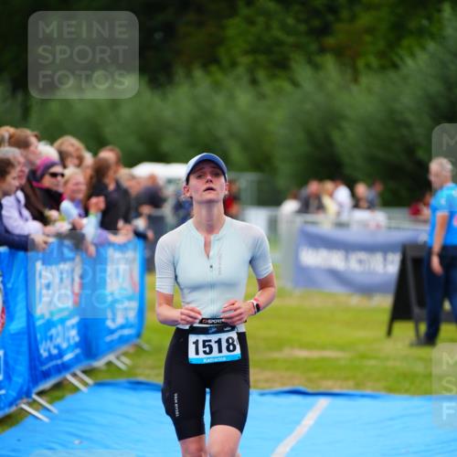 30.08.2026 - Elbe Triathlon Hamburg LAZAROV Photography http://msf.ph/oto/10063920 30.08.2026 12:00:23 Ziel 1362, 1518 meine-sportfotos.de