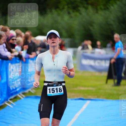 30.08.2026 - Elbe Triathlon Hamburg LAZAROV Photography http://msf.ph/oto/10063923 30.08.2026 12:00:23 Ziel 1362, 1518 meine-sportfotos.de