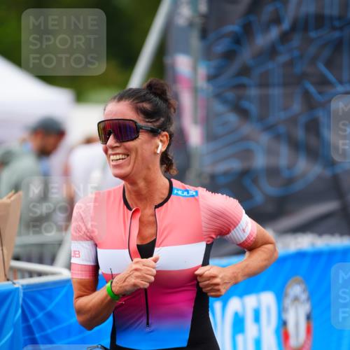 30.08.2026 - Elbe Triathlon Hamburg LAZAROV Photography http://msf.ph/oto/10063957 30.08.2026 12:00:47 Ziel 787, 975 meine-sportfotos.de
