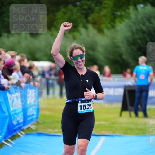 30.08.2026 - Elbe Triathlon Hamburg LAZAROV Photography http://msf.ph/oto/10063969 30.08.2026 12:01:01 Ziel 1481, 1536 meine-sportfotos.de