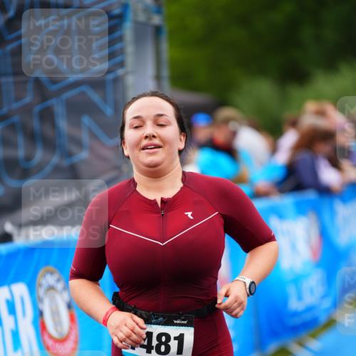 30.08.2026 - Elbe Triathlon Hamburg LAZAROV Photography http://msf.ph/oto/10063997 30.08.2026 12:01:11 Ziel 1481 meine-sportfotos.de