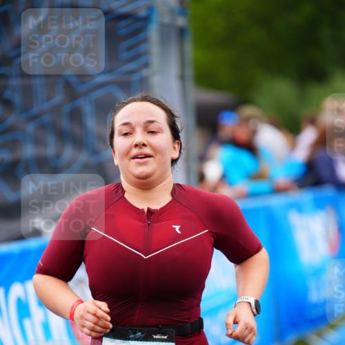 30.08.2026 - Elbe Triathlon Hamburg LAZAROV Photography http://msf.ph/oto/10063998 30.08.2026 12:01:11 Ziel 1481 meine-sportfotos.de