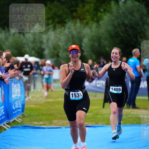 30.08.2026 - Elbe Triathlon Hamburg LAZAROV Photography http://msf.ph/oto/10064030 30.08.2026 12:01:36 Ziel 1405, 1531 meine-sportfotos.de