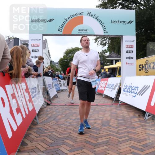 30.08.2026 - Blankeneser Heldenlauf Lena Gebhardt http://msf.ph/oto/10064075 30.08.2026 12:42:26 Ziel 4060, 4190 meine-sportfotos.de