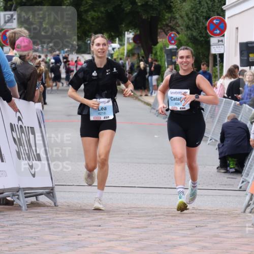30.08.2026 - Blankeneser Heldenlauf Lena Gebhardt http://msf.ph/oto/10064113 30.08.2026 12:42:45 Ziel 4061, 4218 meine-sportfotos.de