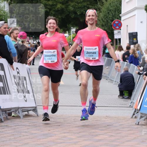 30.08.2026 - Blankeneser Heldenlauf Lena Gebhardt http://msf.ph/oto/10064141 30.08.2026 12:43:18 Ziel 4307, 4308 meine-sportfotos.de