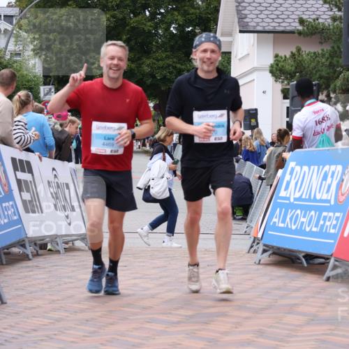 30.08.2026 - Blankeneser Heldenlauf Lena Gebhardt http://msf.ph/oto/10064184 30.08.2026 12:43:27 Ziel 4307, 4308, 4469, 4470 meine-sportfotos.de