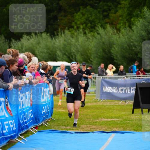 30.08.2026 - Elbe Triathlon Hamburg LAZAROV Photography http://msf.ph/oto/10064242 30.08.2026 12:03:13 Ziel 865, 1391, 1560 meine-sportfotos.de