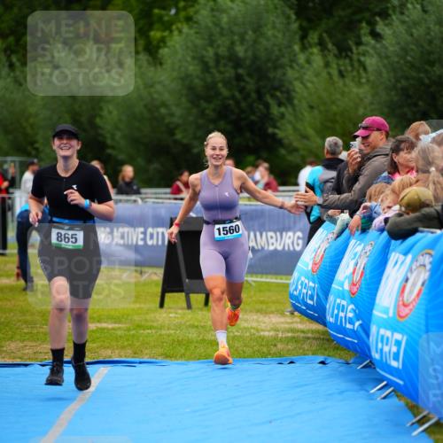 30.08.2026 - Elbe Triathlon Hamburg LAZAROV Photography http://msf.ph/oto/10064264 30.08.2026 12:03:18 Ziel 865, 952, 1391, 1560 meine-sportfotos.de