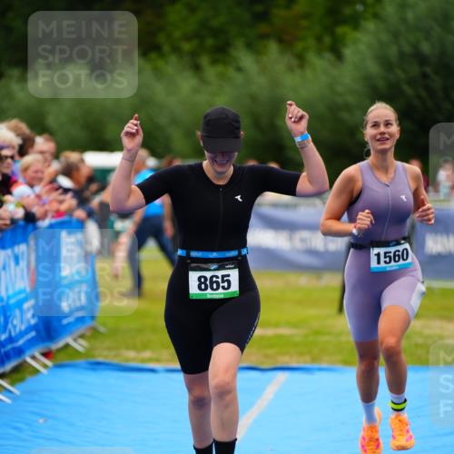 30.08.2026 - Elbe Triathlon Hamburg LAZAROV Photography http://msf.ph/oto/10064273 30.08.2026 12:03:19 Ziel 865, 952, 1391, 1560 meine-sportfotos.de