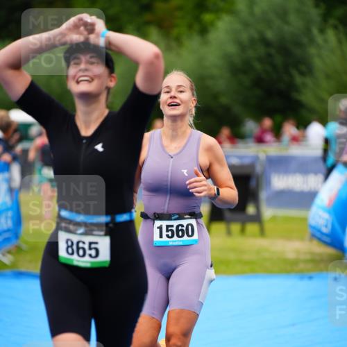 30.08.2026 - Elbe Triathlon Hamburg LAZAROV Photography http://msf.ph/oto/10064278 30.08.2026 12:03:20 Ziel 865, 952, 1391, 1560 meine-sportfotos.de