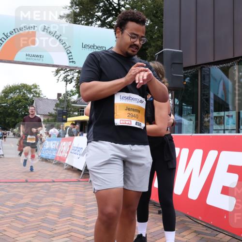 30.08.2026 - Blankeneser Heldenlauf Lena Gebhardt http://msf.ph/oto/10064291 30.08.2026 12:44:02 Ziel 2271, 2385, 2500, 2940 meine-sportfotos.de