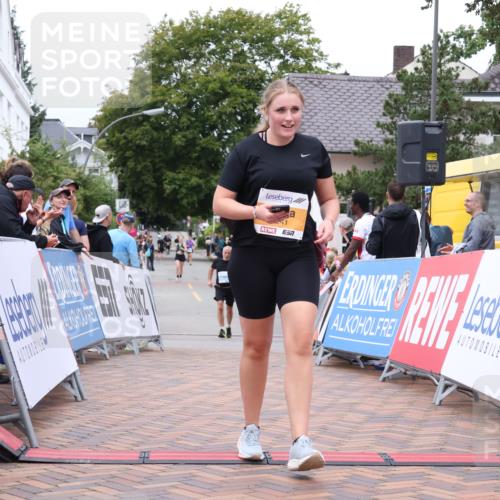 30.08.2026 - Blankeneser Heldenlauf Lena Gebhardt http://msf.ph/oto/10064324 30.08.2026 12:44:27 Ziel 2241 meine-sportfotos.de