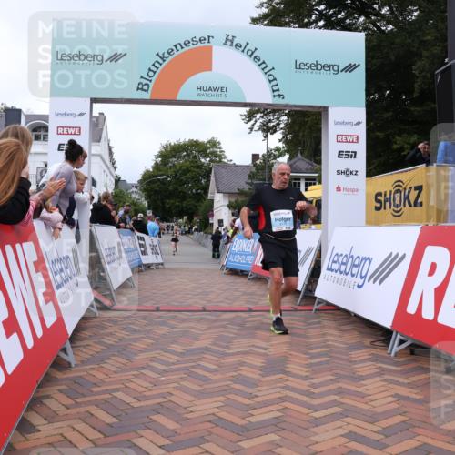 30.08.2026 - Blankeneser Heldenlauf Lena Gebhardt http://msf.ph/oto/10064346 30.08.2026 12:44:34 Ziel 2241, 4172 meine-sportfotos.de