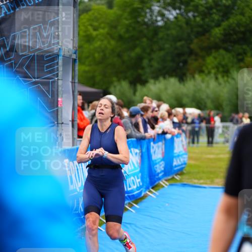 30.08.2026 - Elbe Triathlon Hamburg LAZAROV Photography http://msf.ph/oto/10064349 30.08.2026 12:04:09 Ziel 1580, 1649 meine-sportfotos.de