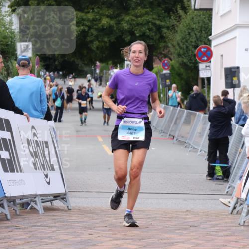 30.08.2026 - Blankeneser Heldenlauf Lena Gebhardt http://msf.ph/oto/10064384 30.08.2026 12:44:48 Ziel 2011, 4467 meine-sportfotos.de