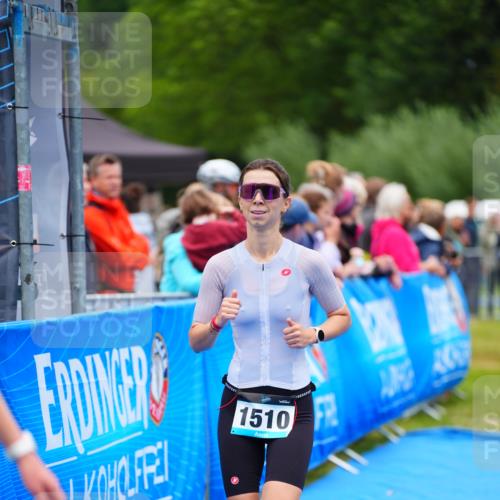 30.08.2026 - Elbe Triathlon Hamburg LAZAROV Photography http://msf.ph/oto/10064398 30.08.2026 12:04:35 Ziel 1463, 1510, 1632 meine-sportfotos.de