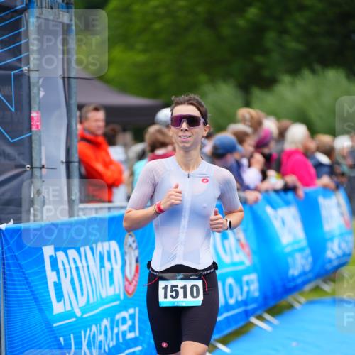 30.08.2026 - Elbe Triathlon Hamburg LAZAROV Photography http://msf.ph/oto/10064400 30.08.2026 12:04:35 Ziel 1463, 1510, 1632 meine-sportfotos.de
