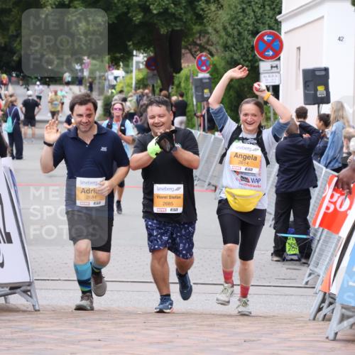 30.08.2026 - Blankeneser Heldenlauf Lena Gebhardt http://msf.ph/oto/10064420 30.08.2026 12:45:06 Ziel 2614, 2684, 2685 meine-sportfotos.de