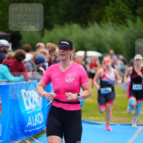 30.08.2026 - Elbe Triathlon Hamburg LAZAROV Photography http://msf.ph/oto/10064469 30.08.2026 12:05:15 Ziel 1414, 1424, 1459, 1488, 1525 meine-sportfotos.de