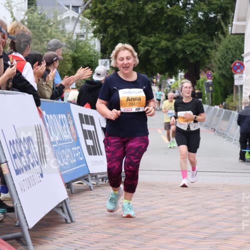 30.08.2026 - Blankeneser Heldenlauf Lena Gebhardt http://msf.ph/oto/10064491 30.08.2026 12:45:29 Ziel 2842 meine-sportfotos.de