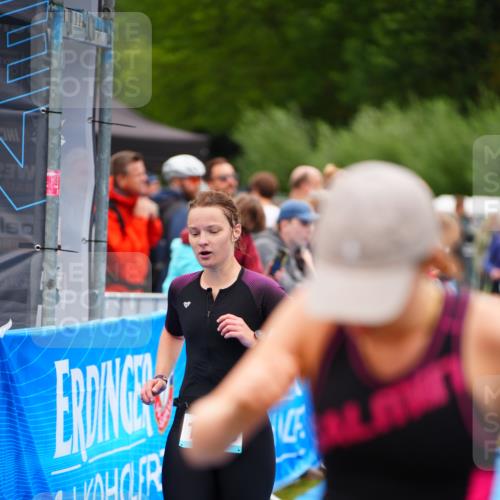 30.08.2026 - Elbe Triathlon Hamburg LAZAROV Photography http://msf.ph/oto/10064492 30.08.2026 12:05:19 Ziel 1358, 1414, 1424, 1459, 1460, 1525 meine-sportfotos.de
