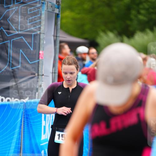30.08.2026 - Elbe Triathlon Hamburg LAZAROV Photography http://msf.ph/oto/10064494 30.08.2026 12:05:20 Ziel 1358, 1414, 1424, 1459, 1460, 1525 meine-sportfotos.de