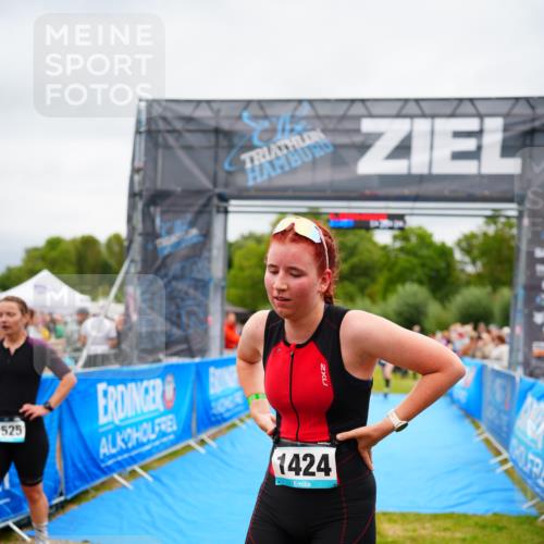30.08.2026 - Elbe Triathlon Hamburg LAZAROV Photography http://msf.ph/oto/10064507 30.08.2026 12:05:23 Ziel 1358, 1424, 1460, 1525 meine-sportfotos.de