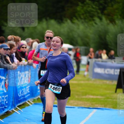 30.08.2026 - Elbe Triathlon Hamburg LAZAROV Photography http://msf.ph/oto/10064508 30.08.2026 12:05:25 Ziel 1358, 1397, 1460, 1529 meine-sportfotos.de