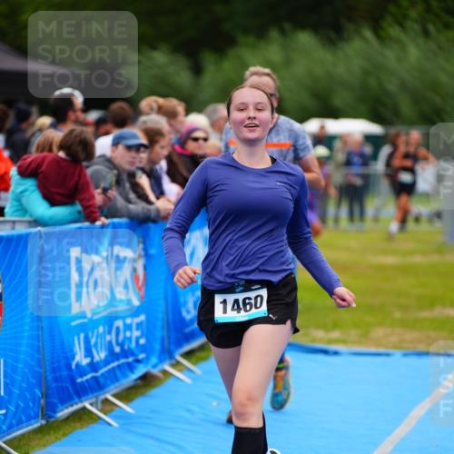 30.08.2026 - Elbe Triathlon Hamburg LAZAROV Photography http://msf.ph/oto/10064511 30.08.2026 12:05:26 Ziel 1358, 1397, 1460, 1529 meine-sportfotos.de
