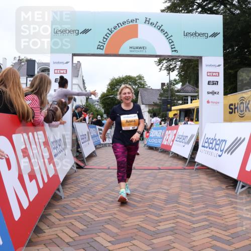 30.08.2026 - Blankeneser Heldenlauf Lena Gebhardt http://msf.ph/oto/10064513 30.08.2026 12:45:32 Ziel 2496, 2842 meine-sportfotos.de
