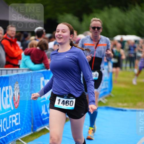 30.08.2026 - Elbe Triathlon Hamburg LAZAROV Photography http://msf.ph/oto/10064514 30.08.2026 12:05:26 Ziel 1358, 1397, 1460, 1529 meine-sportfotos.de