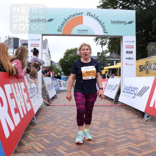 30.08.2026 - Blankeneser Heldenlauf Lena Gebhardt http://msf.ph/oto/10064521 30.08.2026 12:45:33 Ziel 2496, 2842 meine-sportfotos.de