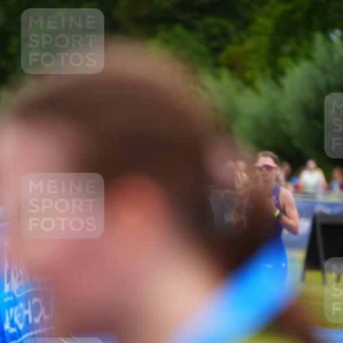 30.08.2026 - Elbe Triathlon Hamburg LAZAROV Photography http://msf.ph/oto/10064570 30.08.2026 12:05:48 Ziel 1396, 1508 meine-sportfotos.de