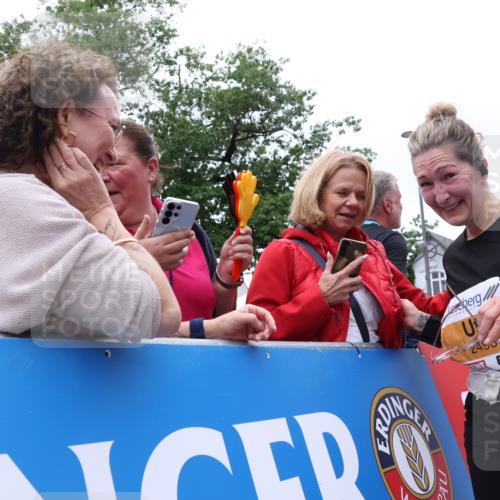 30.08.2026 - Blankeneser Heldenlauf Lena Gebhardt http://msf.ph/oto/10064586 30.08.2026 12:45:45 Ziel 4032 meine-sportfotos.de
