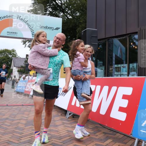 30.08.2026 - Blankeneser Heldenlauf Lena Gebhardt http://msf.ph/oto/10064679 30.08.2026 12:46:14 Ziel 4136 meine-sportfotos.de