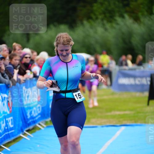 30.08.2026 - Elbe Triathlon Hamburg LAZAROV Photography http://msf.ph/oto/10064714 30.08.2026 12:07:07 Ziel 947, 1513, 1550, 1610 meine-sportfotos.de