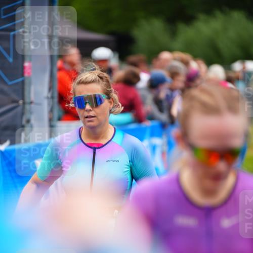 30.08.2026 - Elbe Triathlon Hamburg LAZAROV Photography http://msf.ph/oto/10064728 30.08.2026 12:07:15 Ziel 947, 1550 meine-sportfotos.de