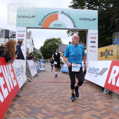 30.08.2026 - Blankeneser Heldenlauf Lena Gebhardt http://msf.ph/oto/10064730 30.08.2026 12:46:27 Ziel 4090, 4198 meine-sportfotos.de